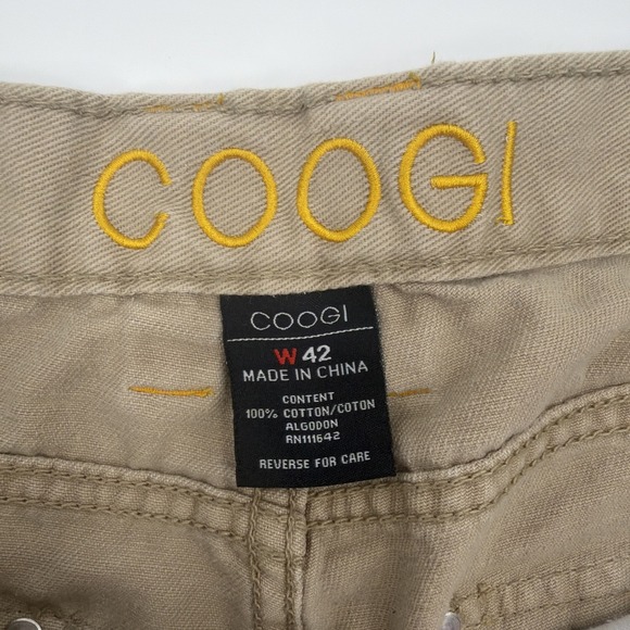 Vintage Coogi Cargo Shorts Mens 42 Y2K Baggy Embroidered Yellow Drawstring 90s - Picture 4 of 11